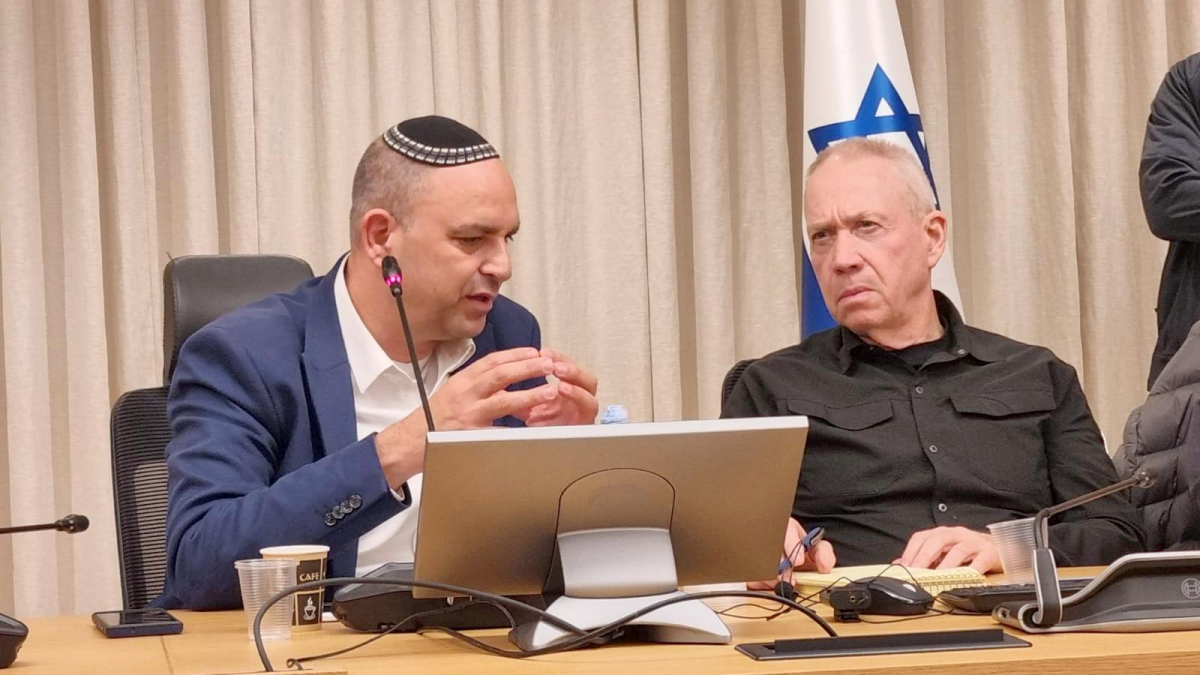 رفيفو يدعوا غالانت بممارسة صلاحياته بتنفيذ اعتقالات إدارية بحق السكان المتورطين بعمليات جنائية